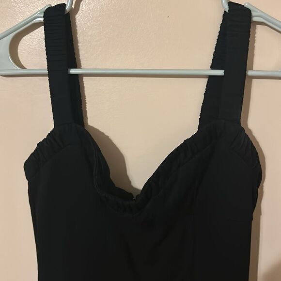 Reformation black bodycon dress size 2 - Picture 2 of 8